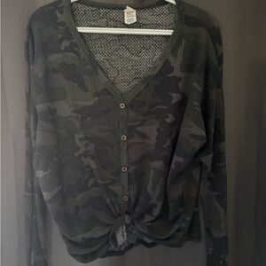 7th Ray Camouflage V-Neck Button-Up Top